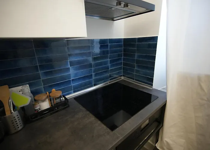 Graziosa In Posizione Strategia Con Bagno Privato Esterno 4*